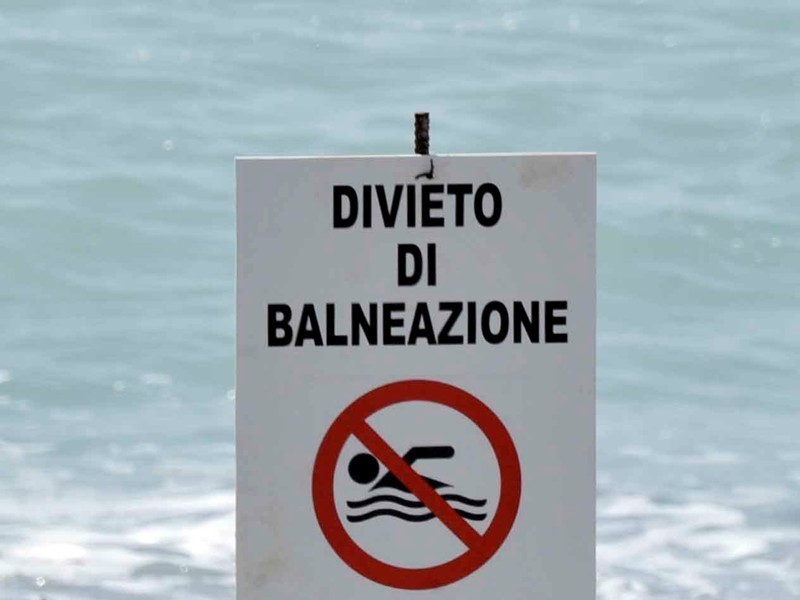 Messina, divieto di balneazione in diversi tratti di costa: ECCO DOVE
